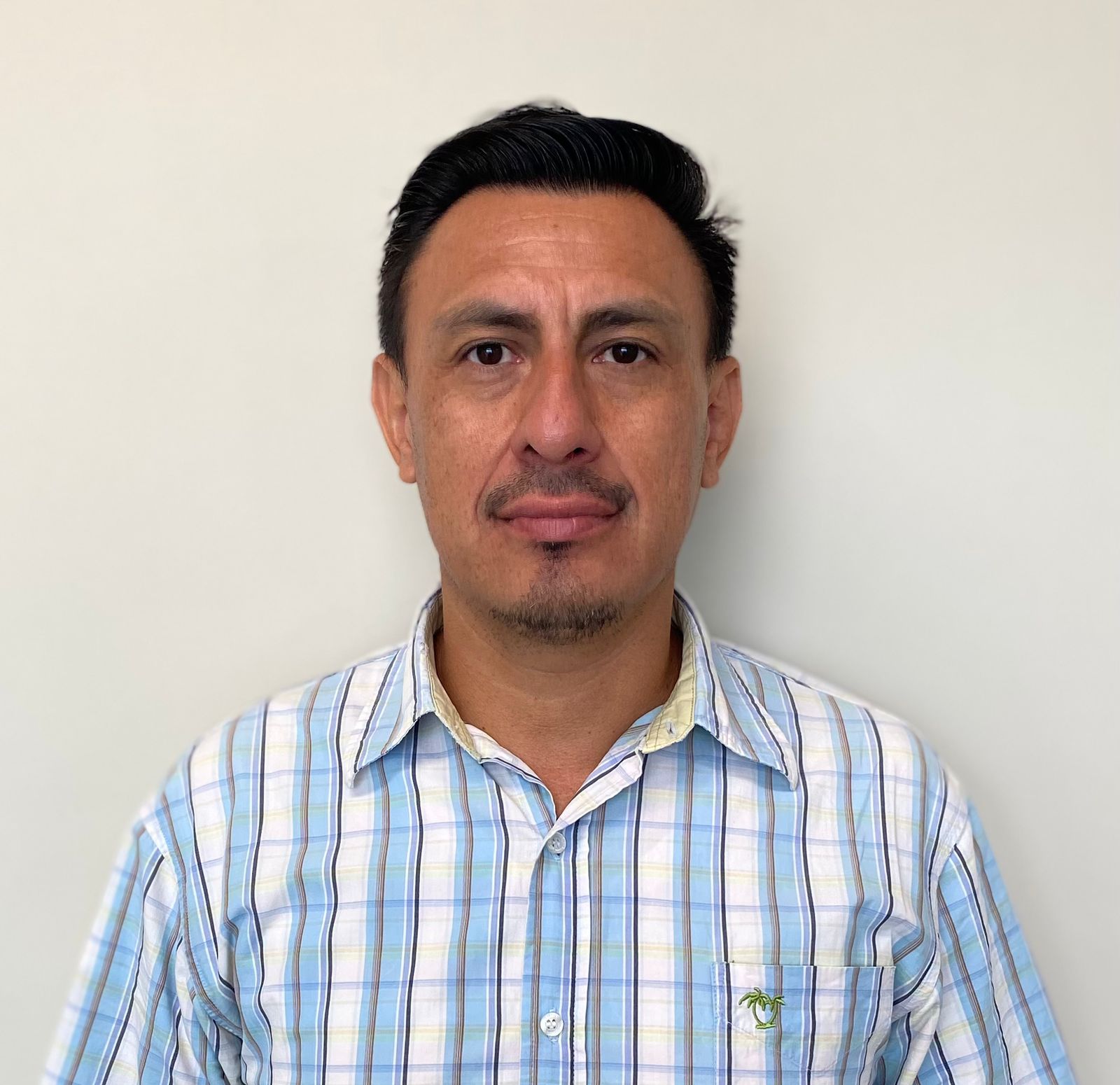 M.C. JULIO ALFONSO MORALES MENDÍVIL