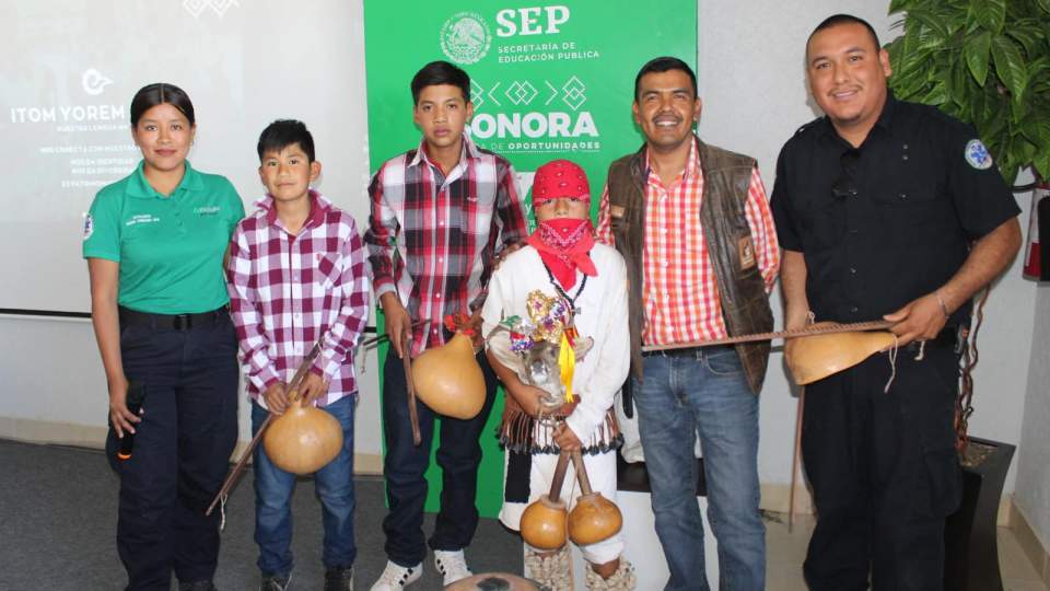 Celebremos la diversidad de las lenguas maternas 🐚